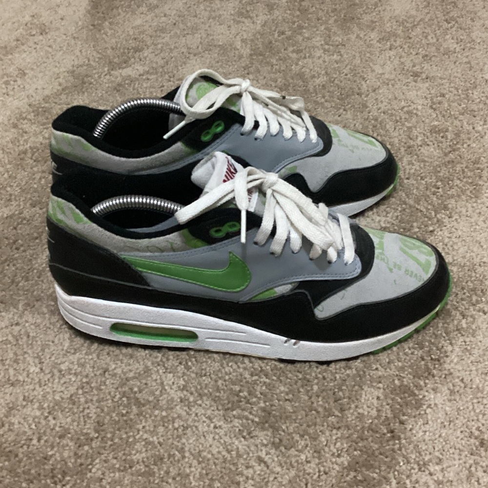 Nike Air Max 1 Newspaper - Collection item / sole swap needed